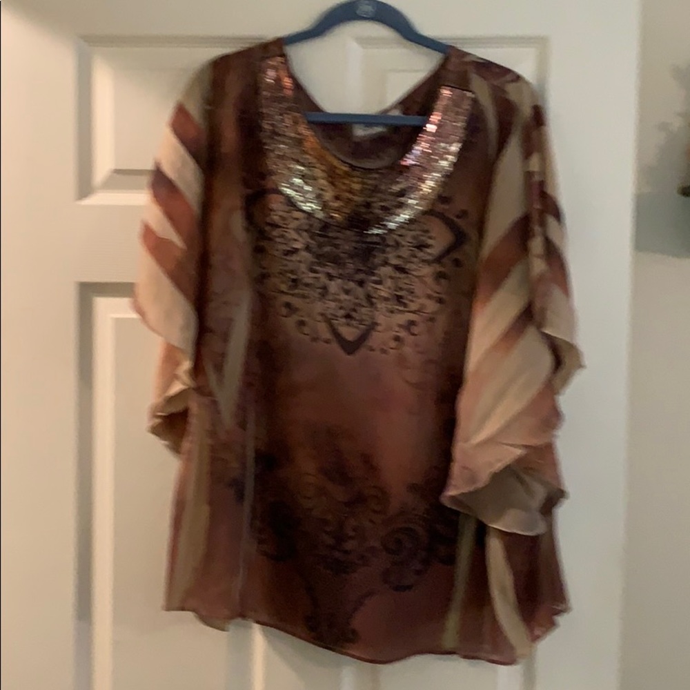 Women’s blouse